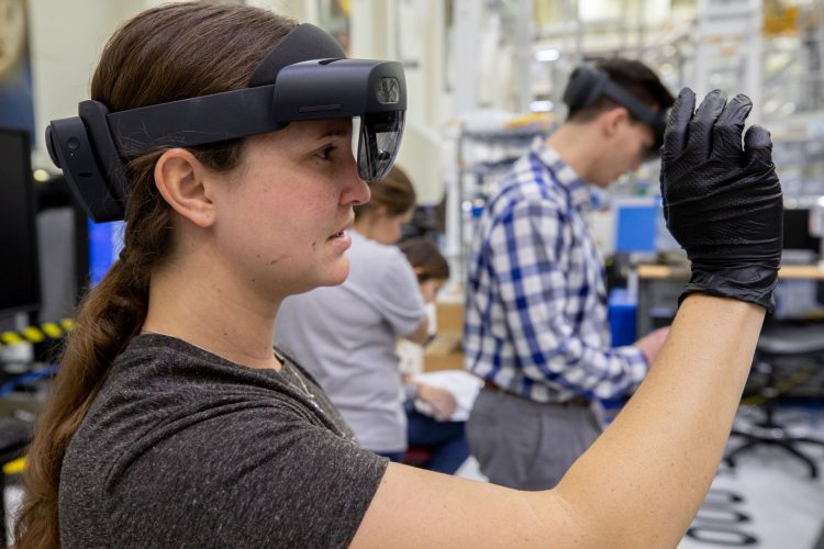 Using Augmented Reality to Prepare Orion Hardware for Artemis II Crewed Mission